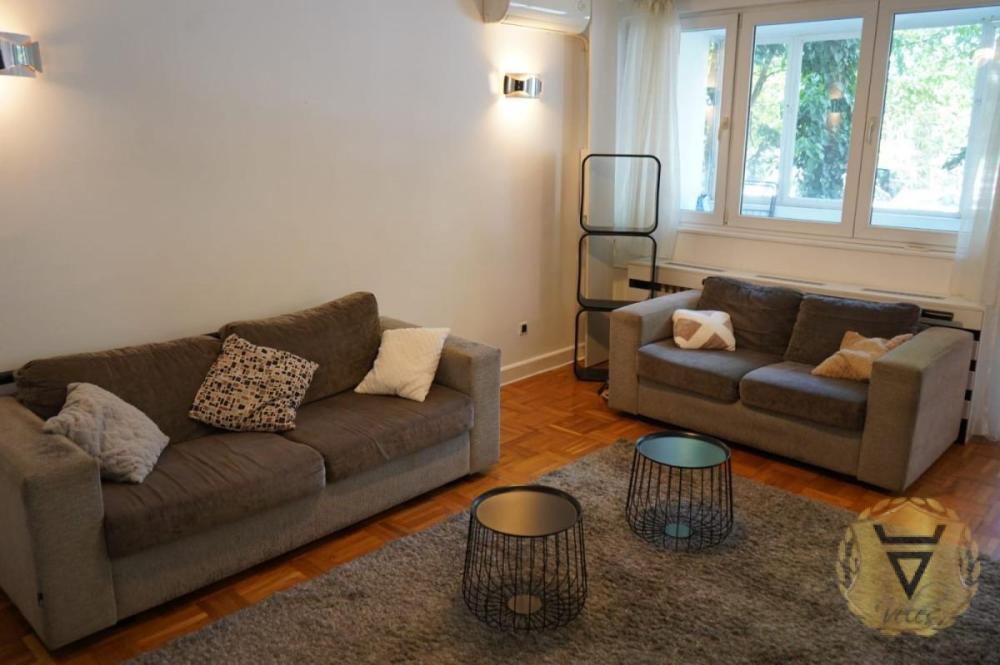 Glavna slika -Trosoban stan za izdavanje, 70m2, 750€