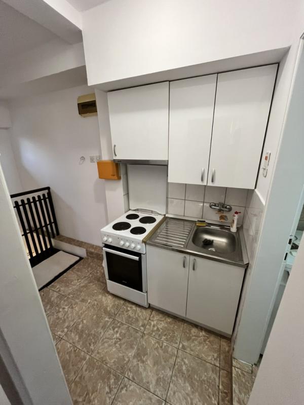 Slika 7 - Dvosoban stan za izdavanje, 300€