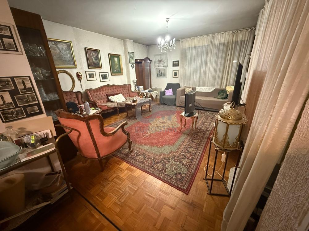 Slika 2 - Kedrova, Četvorosoban stan na prodaju, 95m2, 235.000€