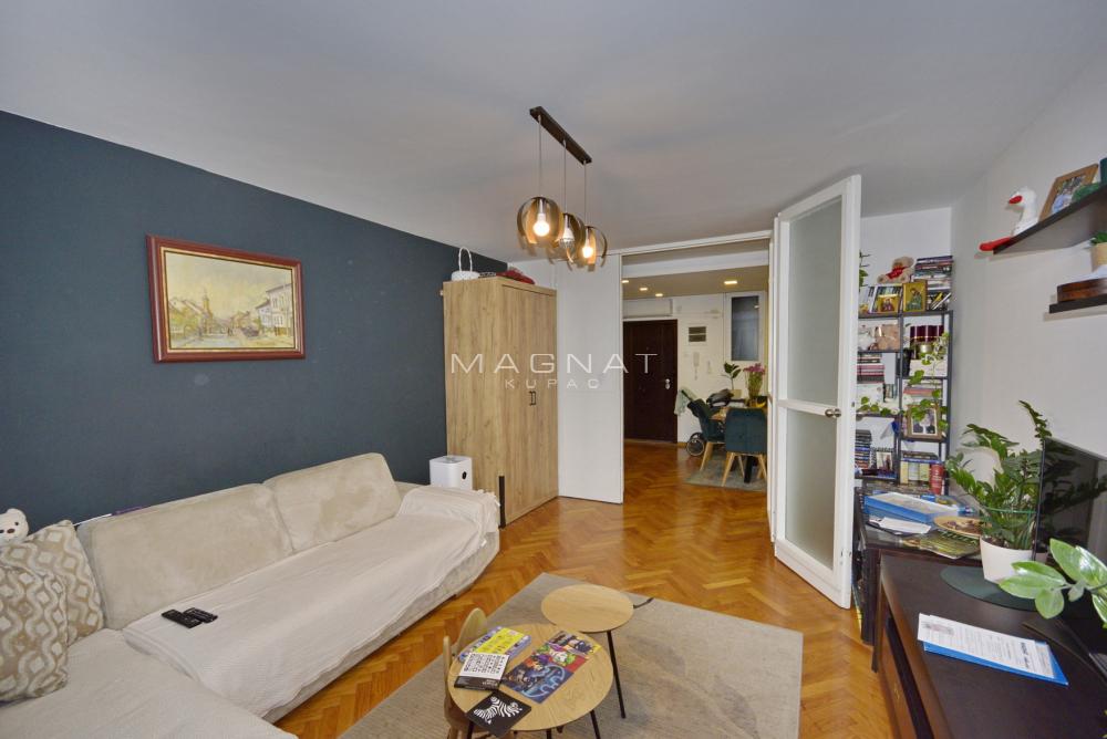 Slika 1 - Pariske komune, Dvosoban stan na prodaju, 60m2, 219.500€