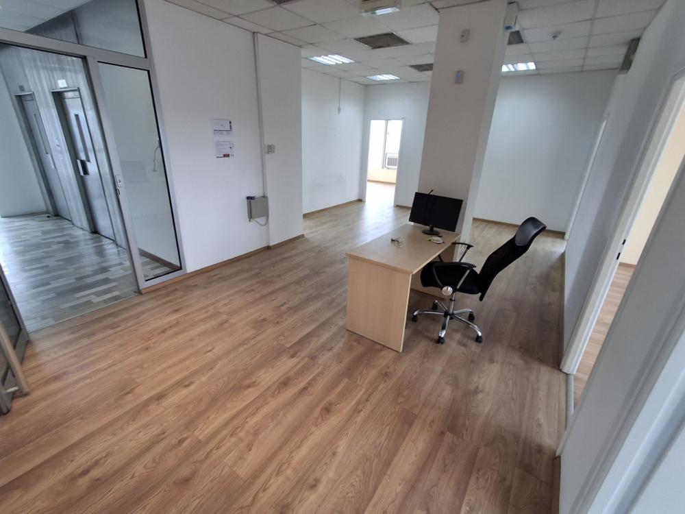 Slika 2 - Nemanjina,  Lokal za izdavanje, 164m2, 1.900€