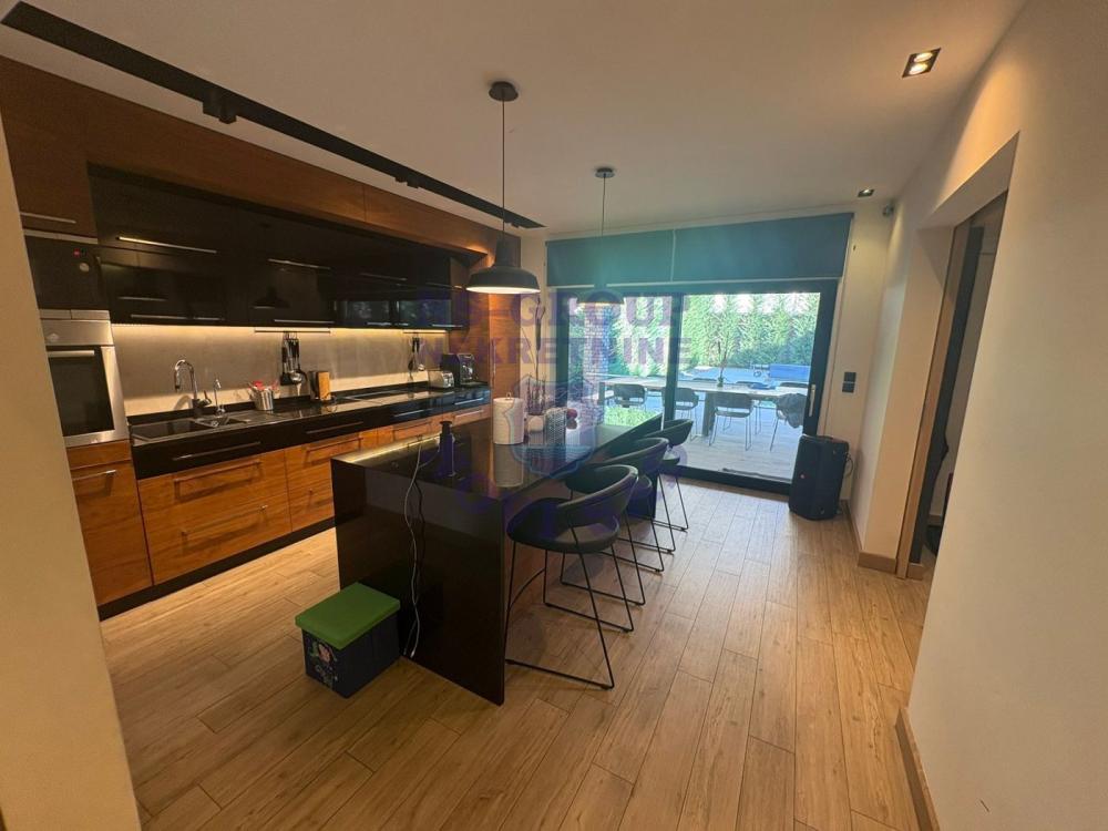 Slika 2 -  Kuća na prodaju, 184m2, 947.600€