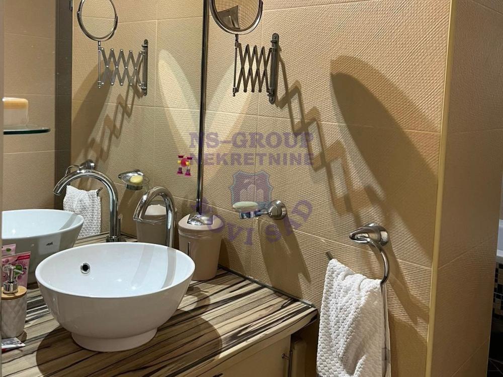 Glavna slika -Četvorosoban stan na prodaju, 112m2, 360.500€