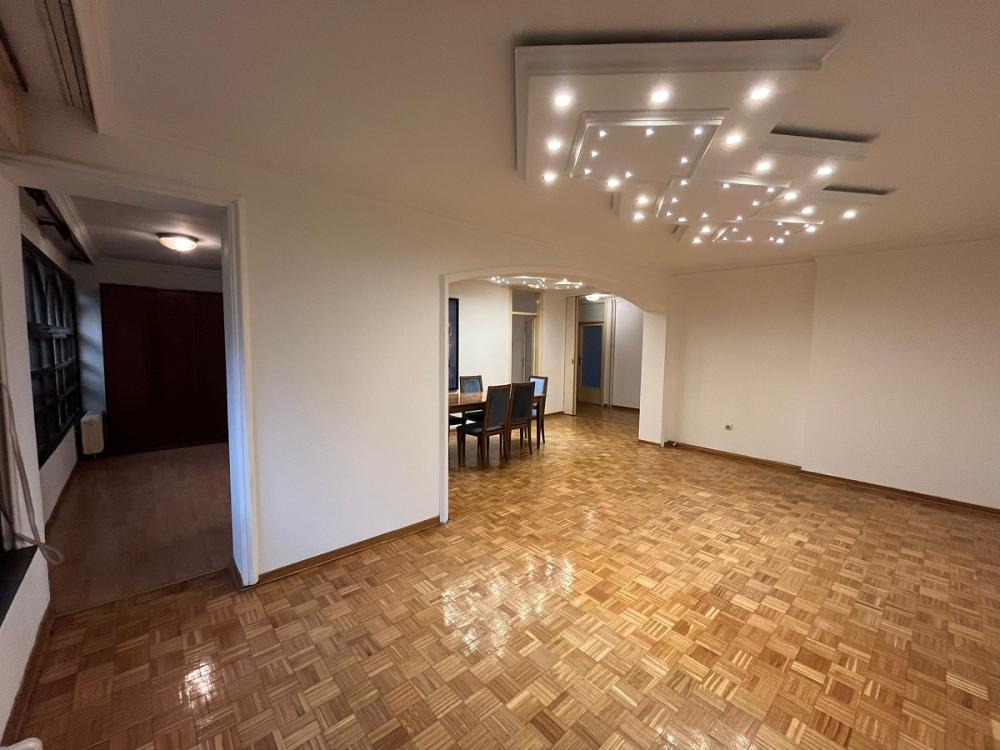Slika 4 - Golsvordijeva, Četvorosoban stan za izdavanje, 115m2, 1.300€