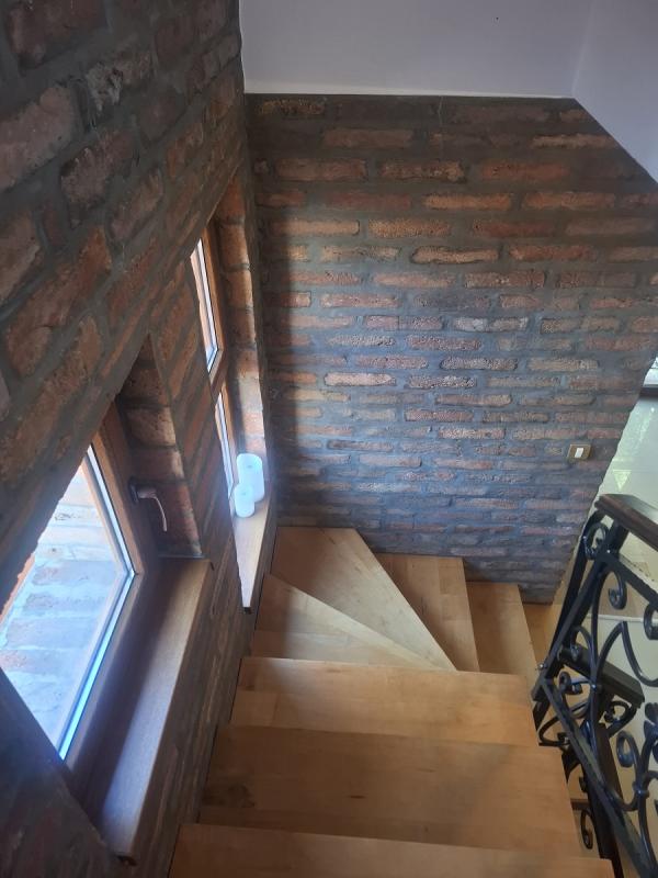 Slika 10 - Vukice Mitrovic,  Kuća na prodaju, 180m2, 850.000€