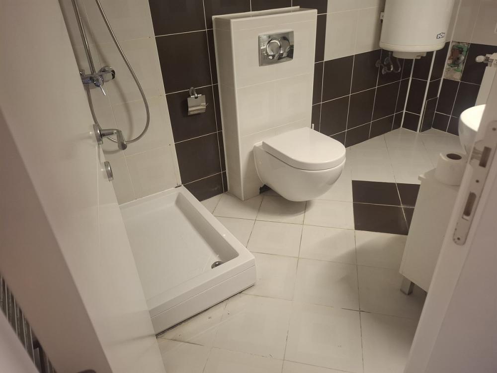 Slika 11 - Vukice Mitrovic,  Kuća na prodaju, 180m2, 850.000€