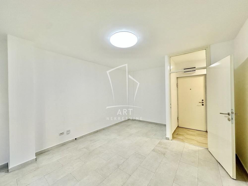 Slika 8 - Bulevar Zorana Đinđića, Jednoiposoban stan na prodaju, 38m2, 155.000€