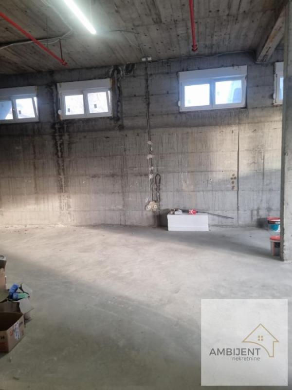 Slika 3 -  Lokal za izdavanje, 600m2, 3.500€