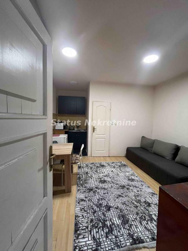 Slika 2 - Jednosoban stan za izdavanje, 18m2, 150€