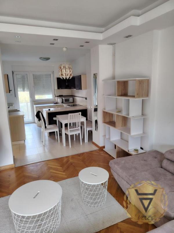 Slika 1 - Dvosoban stan za izdavanje, 57m2, 900€