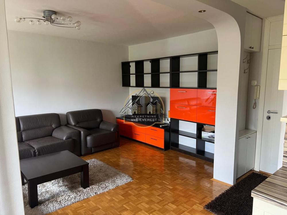 Slika 1 - Trosoban stan za izdavanje, 70m2, 650€