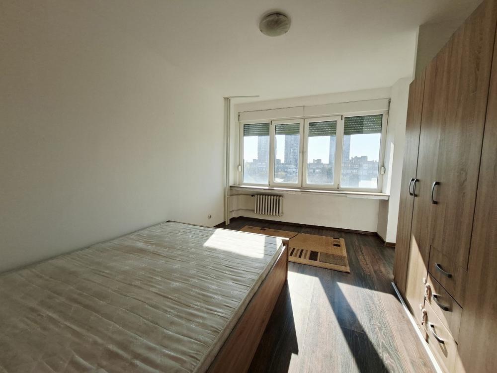 Slika 5 - Bulevar Arsenija Carnojevica, Trosoban stan na prodaju, 70m2, 280.000€