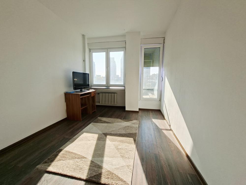 Slika 7 - Bulevar Arsenija Carnojevica, Trosoban stan na prodaju, 70m2, 280.000€