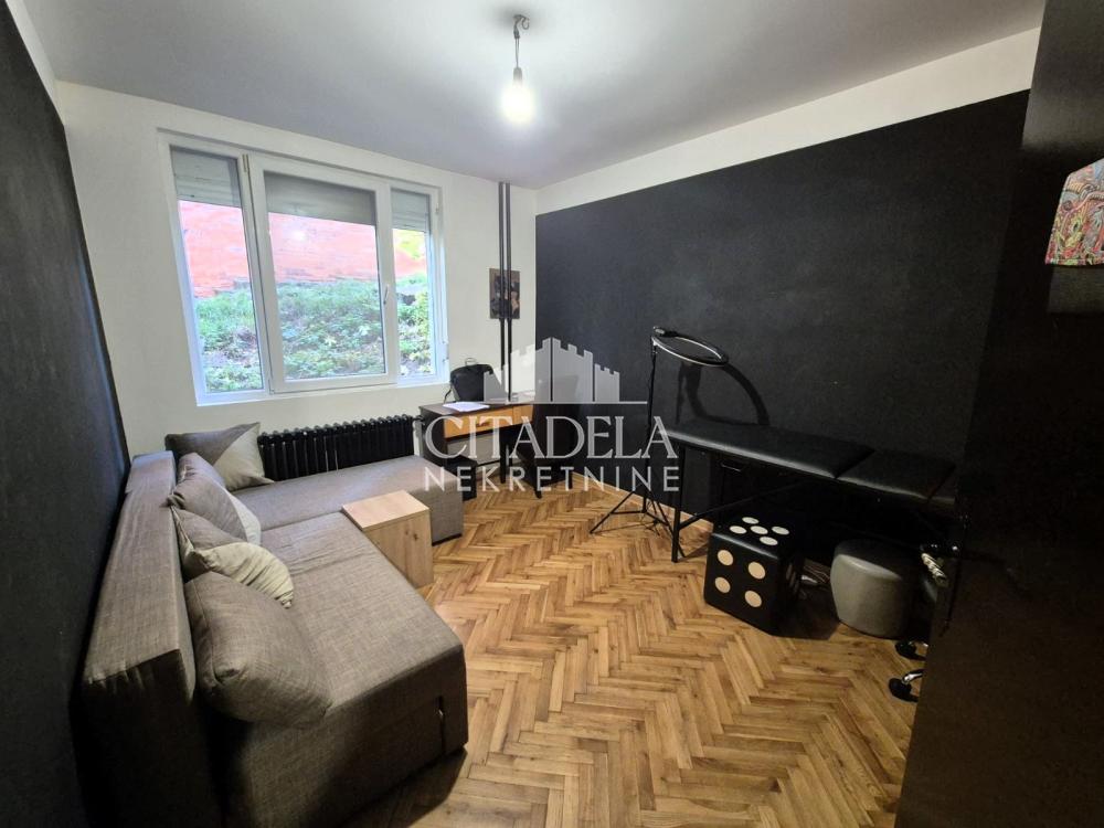 Slika 9 - Snežane Hrepevnik, Jednoiposoban stan na prodaju, 47m2, 119.900€