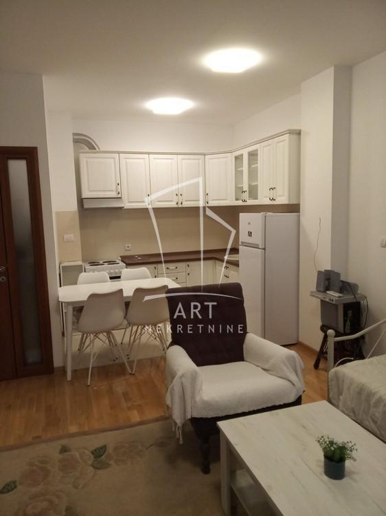 Slika 2 - Madridska, Jednoiposoban stan za izdavanje, 47m2, 500€