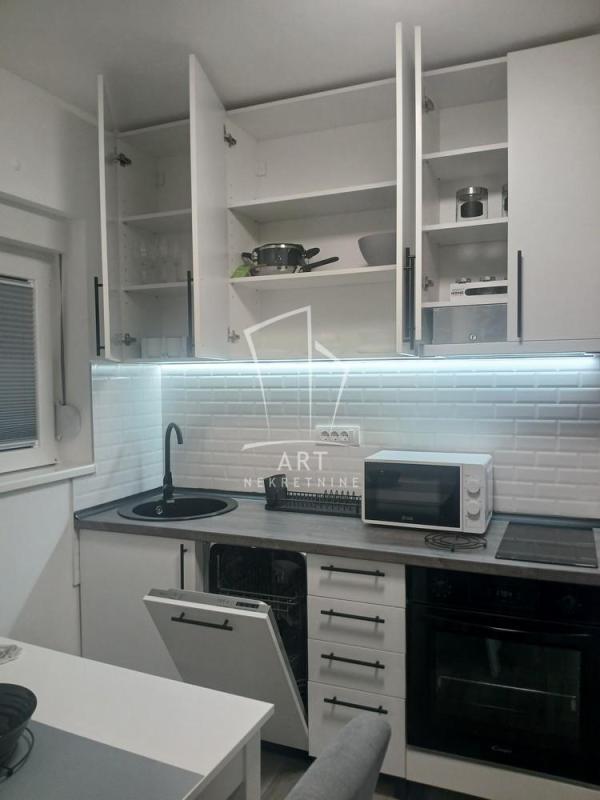 Slika 9 - Kneza Stracimira, Jednosoban stan za izdavanje, 32m2, 600€