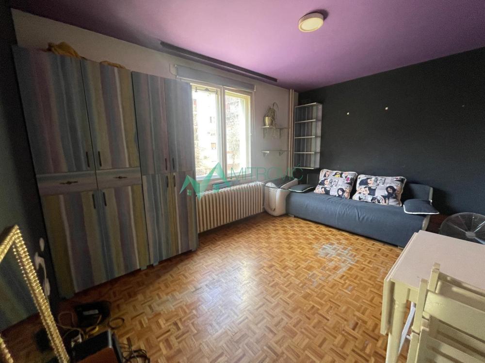 Glavna slika oglasa 373525