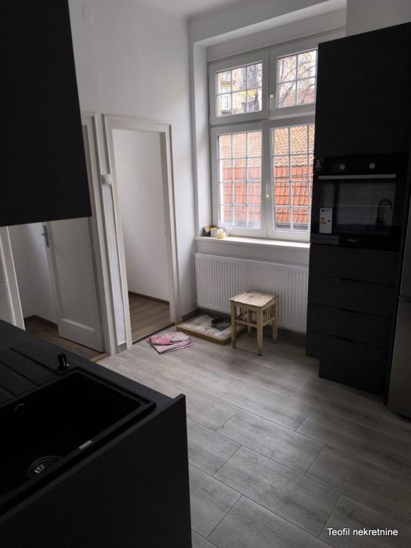 Slika 4 - Vojvode Brane, Petosoban stan za izdavanje, 120m2, 1.400€