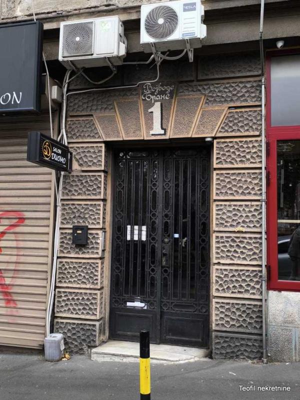 Slika 9 - Vojvode Brane, Petosoban stan za izdavanje, 120m2, 1.400€