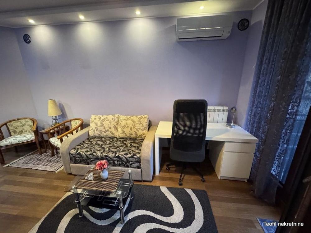 Slika 1 - Stojana Protića, Jednoiposoban stan za izdavanje, 40m2, 700€
