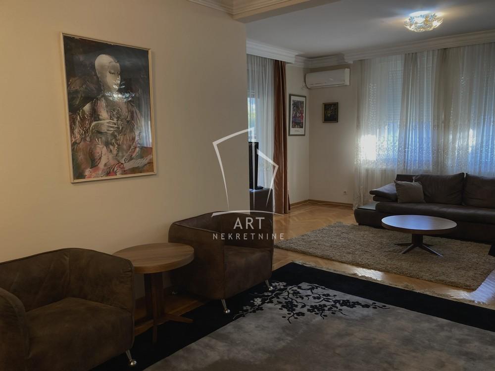 Slika 2 - Antifašističke borbe, Trosoban stan za izdavanje, 99m2, 1.100€