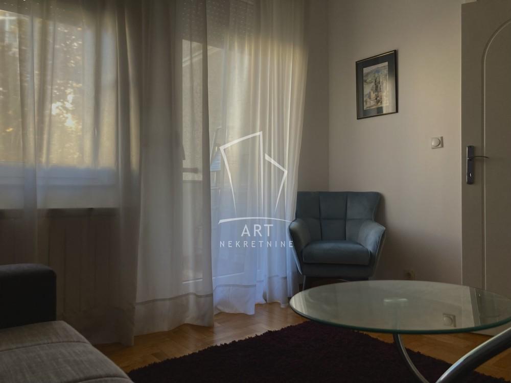 Slika 7 - Antifašističke borbe, Trosoban stan za izdavanje, 99m2, 1.100€