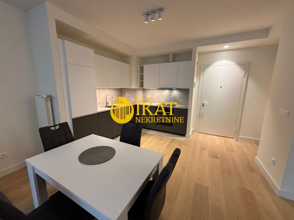 Slika 5 - Dvosoban stan za izdavanje, 56m2, 1.300€