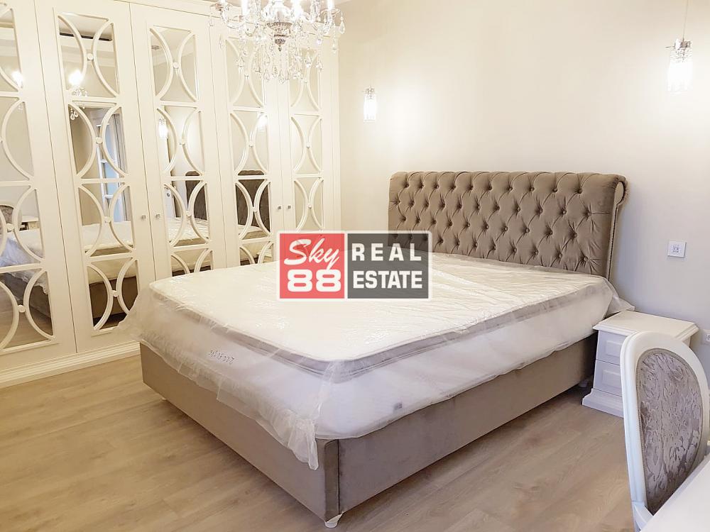 Slika 6 - Petosoban stan za izdavanje, 215m2, 4.500€