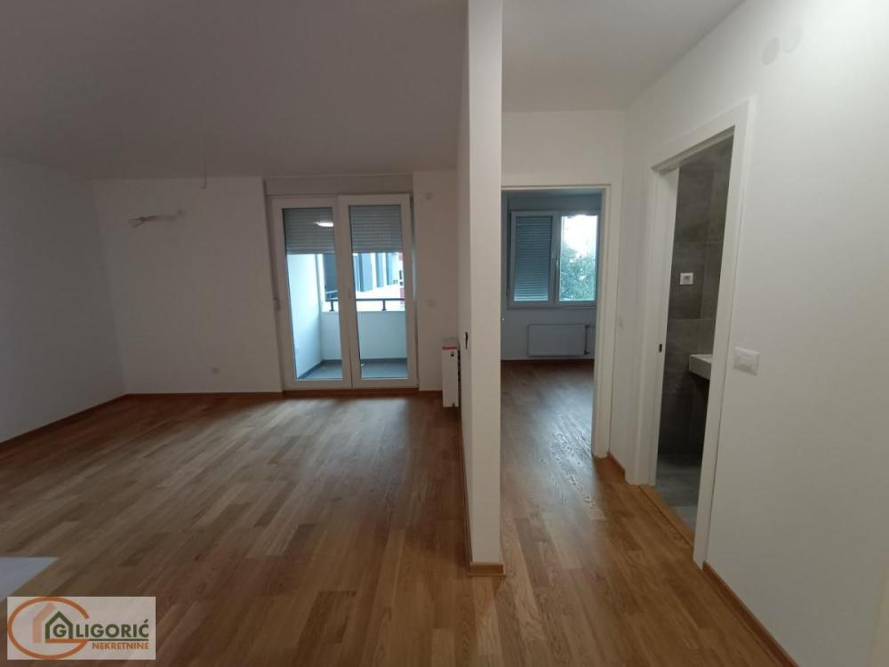 Glavna slika -Jednoiposoban stan na prodaju, 47m2, 134.000€