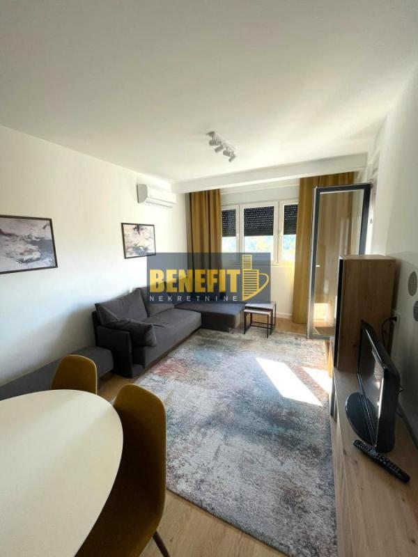 Glavna slika -Dvosoban stan za izdavanje, 42m2, 650€