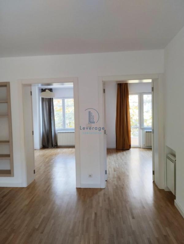 Slika 1 - Cara Dušana,  Lokal za izdavanje, 100m2, 1.400€