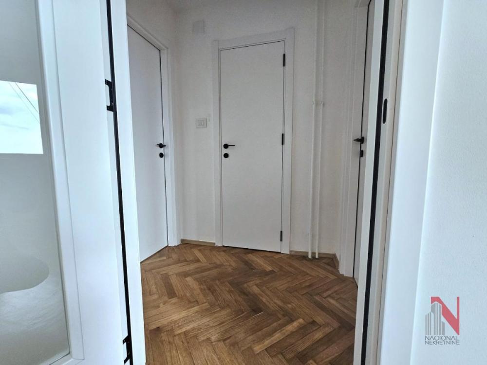 Slika 2 - BULEVAR OSLOBODJENJA, Dvoiposoban stan na prodaju, 65m2, 174.500€