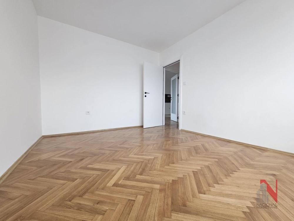 Slika 4 - BULEVAR OSLOBODJENJA, Dvoiposoban stan na prodaju, 65m2, 174.500€