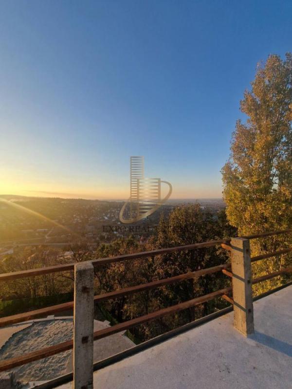 Slika 3 -  Kuća na prodaju, 550m2, 1.500.000€