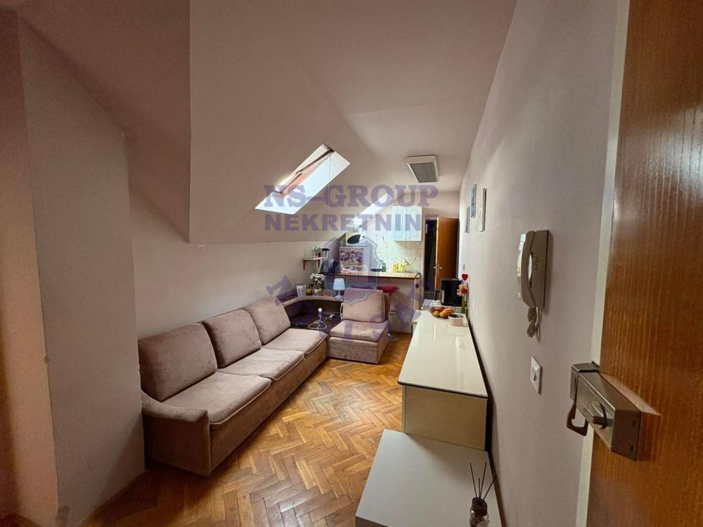 Glavna slika -Jednoiposoban stan na prodaju, 22m2, 73.130€