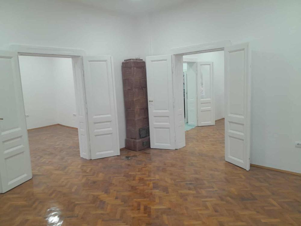 Slika 3 -  Lokal za izdavanje, 100m2, 900€