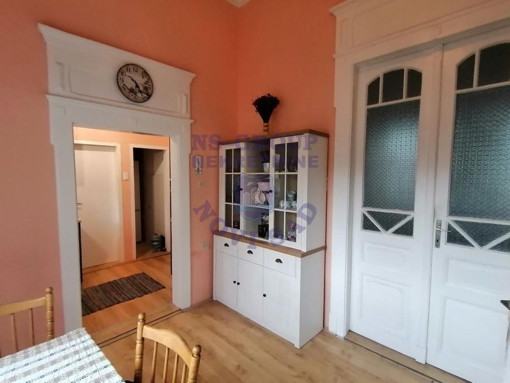 Slika 2 - Šestosoban stan na prodaju, 191m2