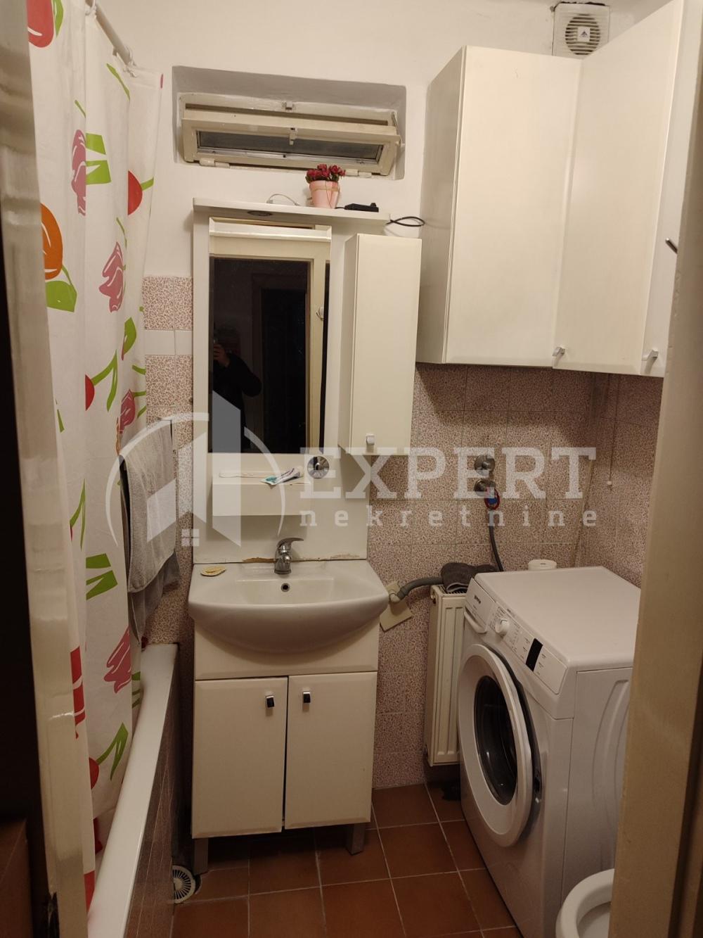 Slika 8 - Božidarčeva, Trosoban stan na prodaju, 56m2, 95.000€