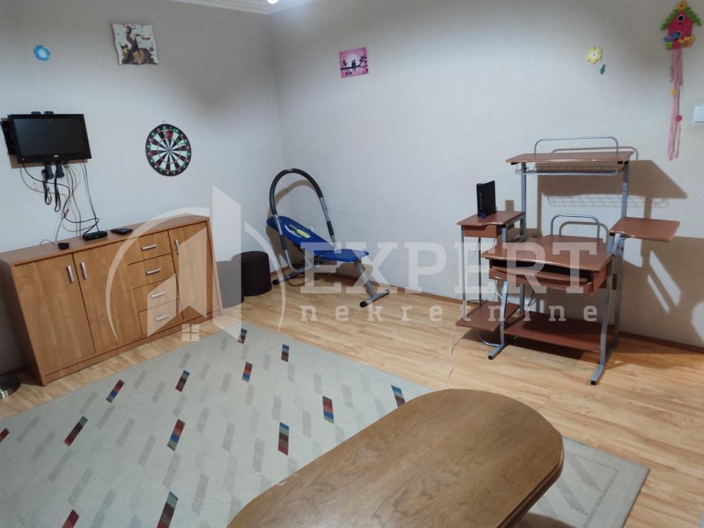Slika 3 - Božidarčeva, Trosoban stan na prodaju, 56m2, 95.000€