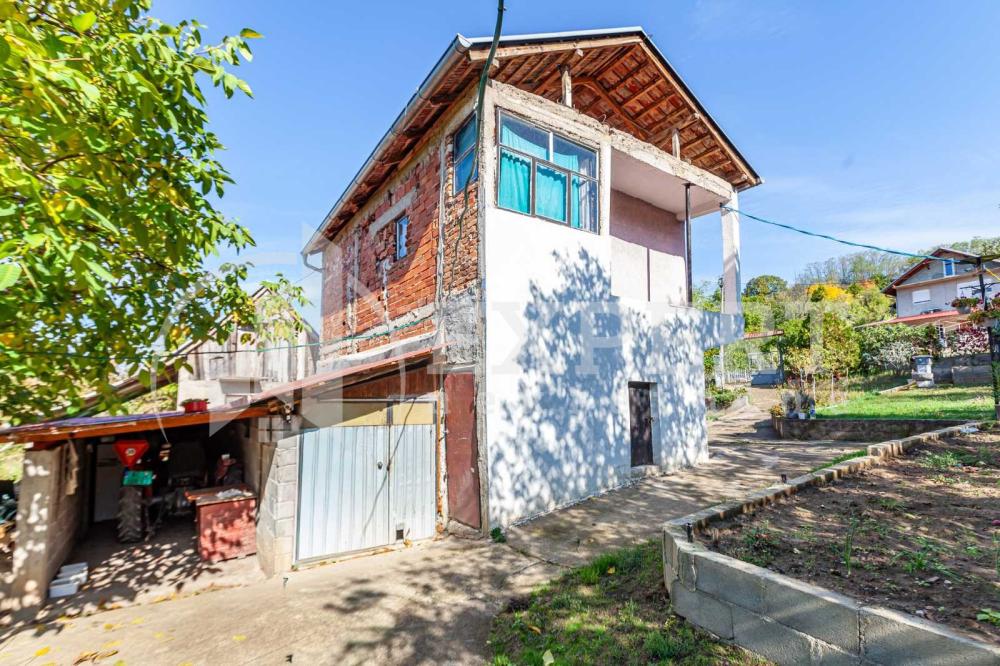 Slika 2 - Berbatovo,  Kuća na prodaju, 65m2, 30.000€