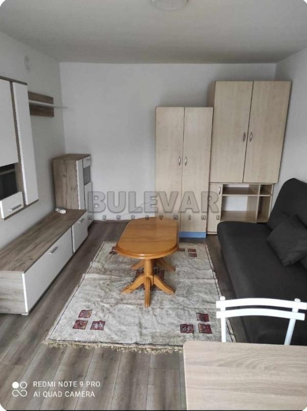 Slika 1 - Bulevar svetog cara,  Stan za izdavanje, 27m2, 300€