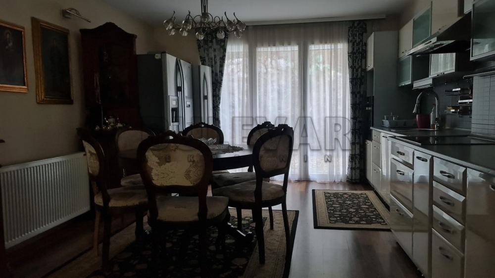 Slika 6 - Žrtava fašizma,  Kuća za izdavanje, 400m2, 1.000€
