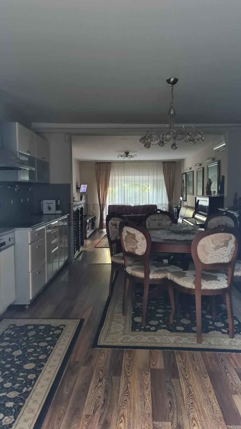 Slika 9 - Žrtava fašizma,  Kuća za izdavanje, 400m2, 1.000€