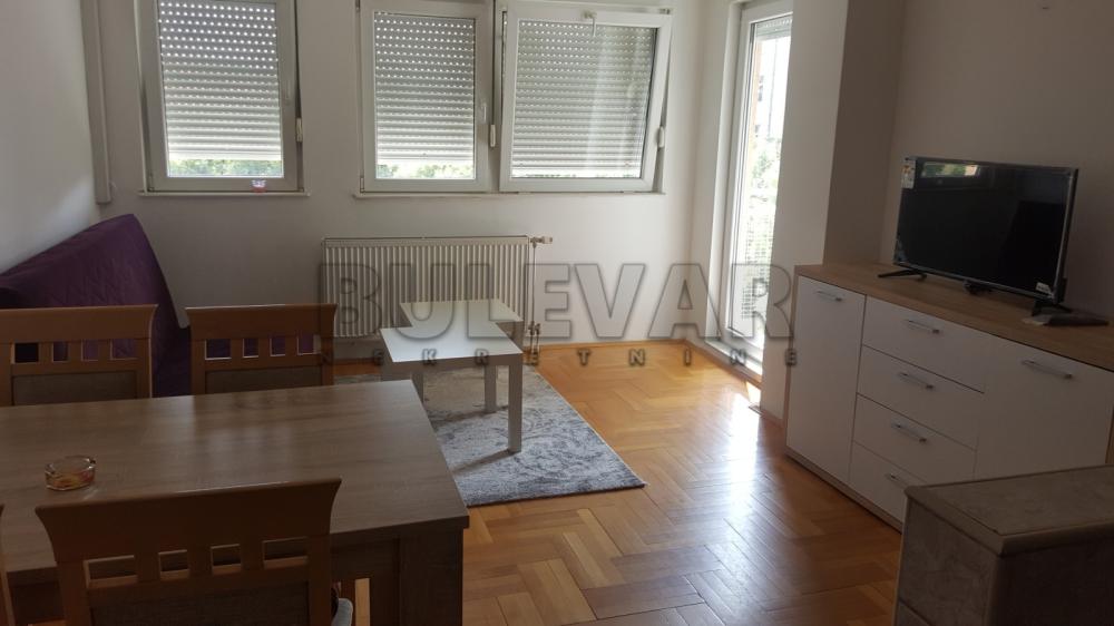 Slika 1 - Ćirila i Metodija, Jednoiposoban stan za izdavanje, 48m2, 350€