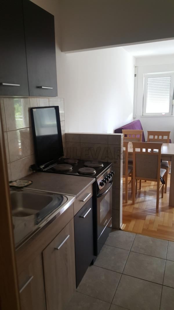 Slika 2 - Ćirila i Metodija, Jednoiposoban stan za izdavanje, 48m2, 350€