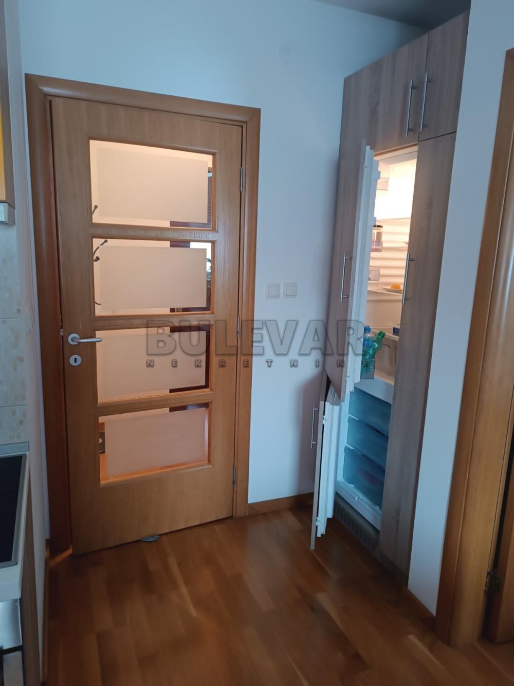 Slika 4 - Jovana Skerlića, Jednoiposoban stan za izdavanje, 30m2, 300€