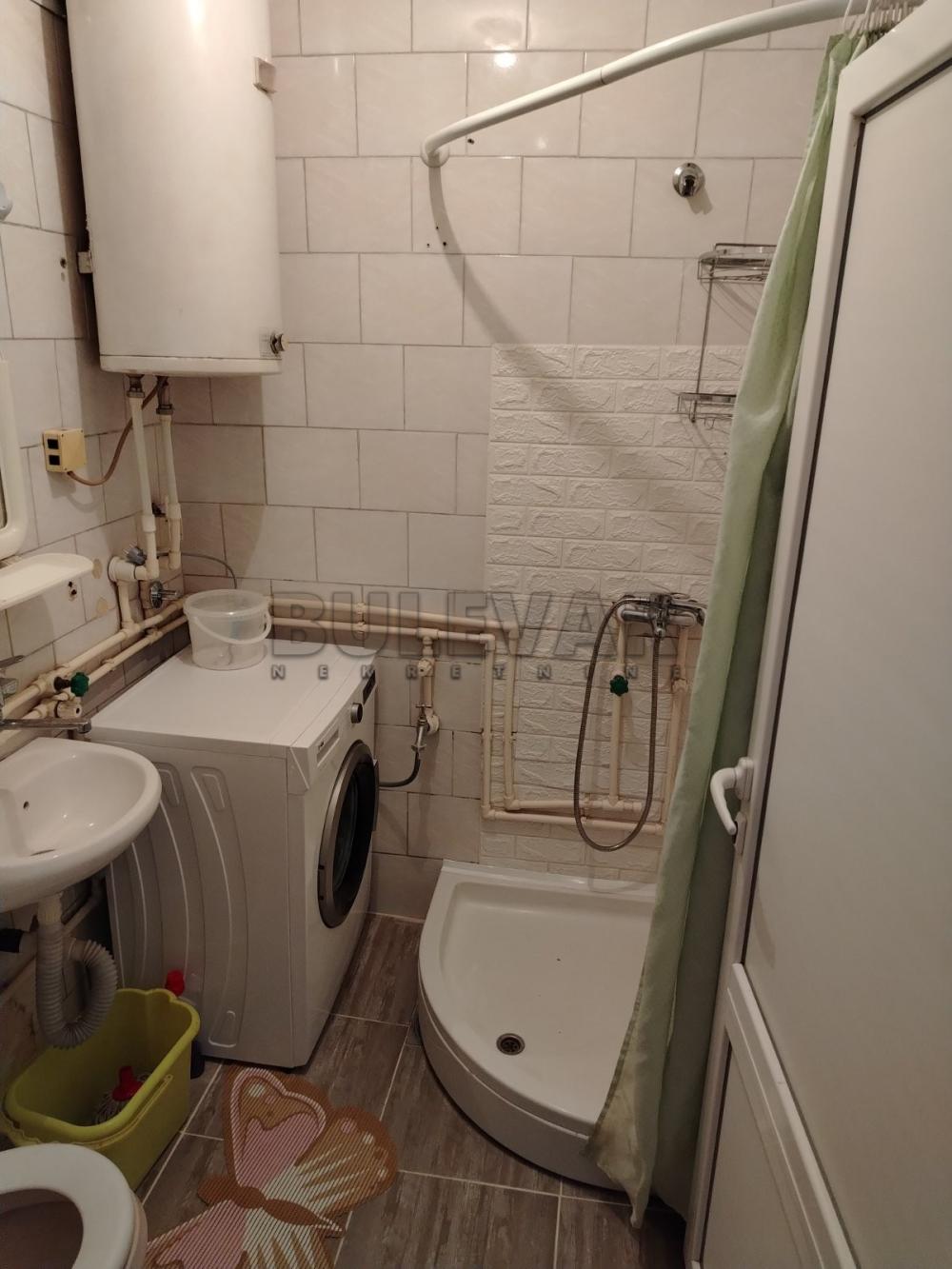 Slika 9 - Dr Petra Vučinića, Jednoiposoban stan za izdavanje, 30m2, 300€