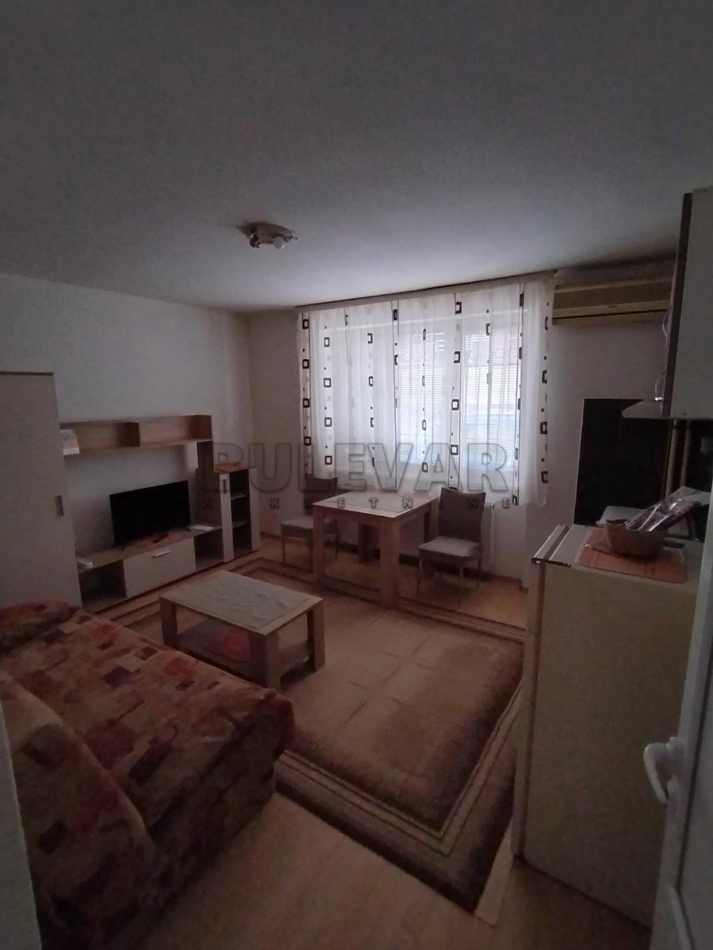 Slika 3 - Dr Petra Vučinića, Jednoiposoban stan za izdavanje, 30m2, 300€