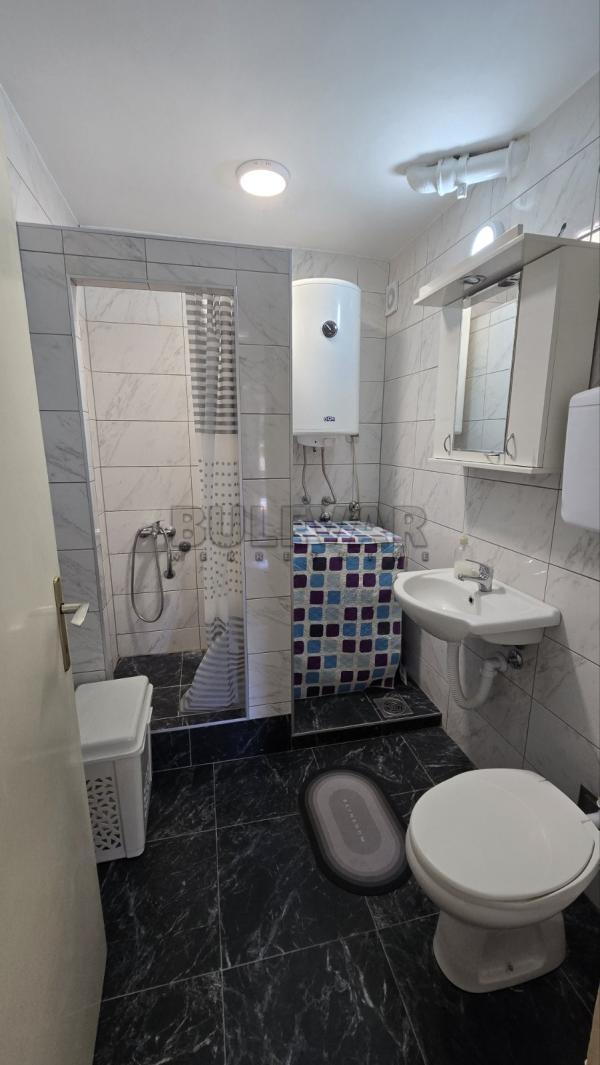 Slika 10 - Bulevar Nemanjića, Dvosoban stan za izdavanje, 52m2, 350€