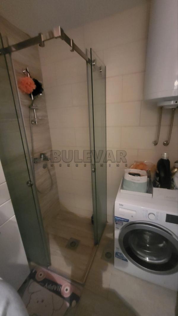 Slika 7 - Jovana Skerlića, Jednoiposoban stan za izdavanje, 42m2, 350€